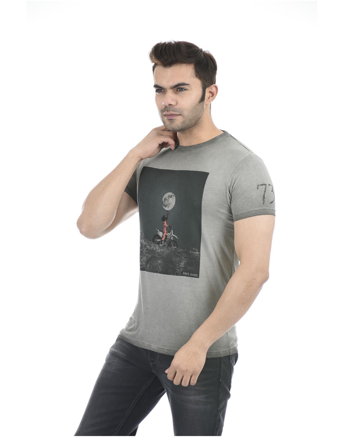 Pepe Jeans Men Casual Wear Grey Graphic Print T-Shirt